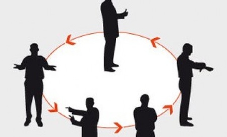 Ú¯Ø±Ø¯Ø´ Ù†Ø®Ø¨Ú¯Ø§Ù† ÛŒØ§ Ú†Ø±Ø®Ø´ Ù†Ø®Ø¨Ú¯Ø§Ù†ØŸ