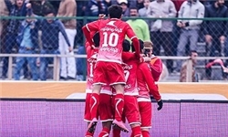 Ù¾Ø±Ø³Ù¾ÙˆÙ„ÛŒØ³ Ø¨Ø§ Ø¹Ø¨ÙˆØ± Ø§Ø² ÙÙˆÙ„Ø§Ø¯ Ø³ÙˆÙ… Ø´Ø¯